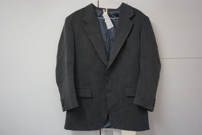 ����N���[�j���O